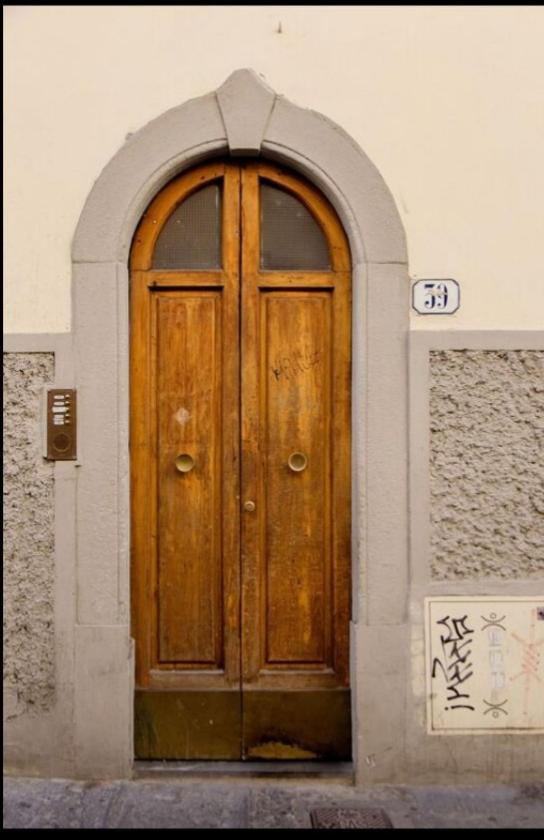Florencia Buitenkant foto